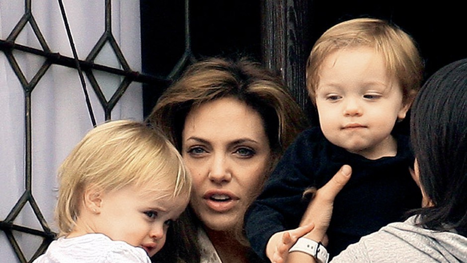 Angelina Jolie: 'Ritual rezanja me je delal živo' (foto: Story)