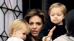 Angelina Jolie: 'Ritual rezanja me je delal živo'