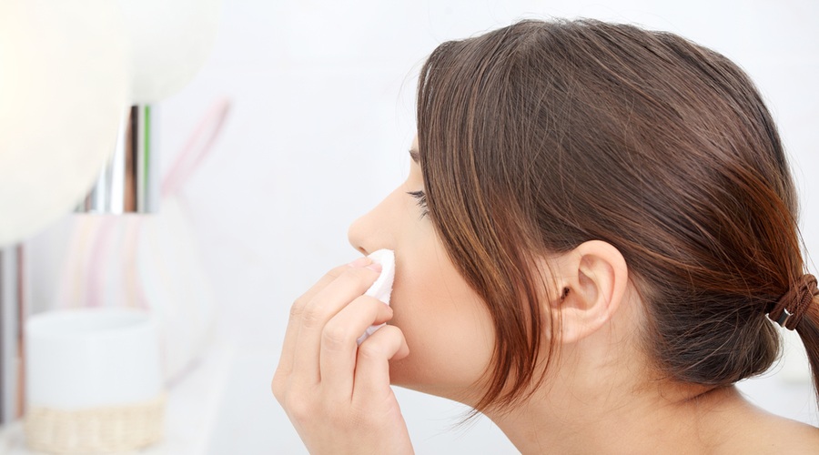 Mozolji: Odpravi jih s Cosmo nasveti! (foto: Shutterstock)