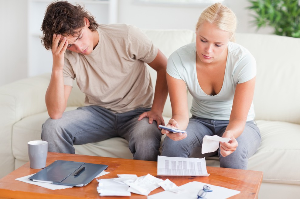 Ljubezen in finance: Bi ga prosila, da ti posodi denar? (foto: shutterstock)