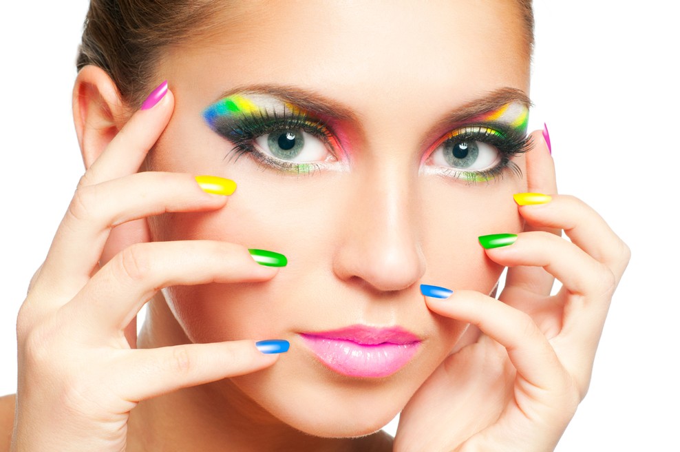 Osnovna šola nanašanja laka na nohte! (foto: shutterstock)