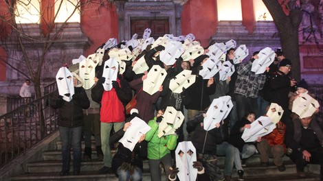 Foto utrinki z ljubljanskega Protestivala