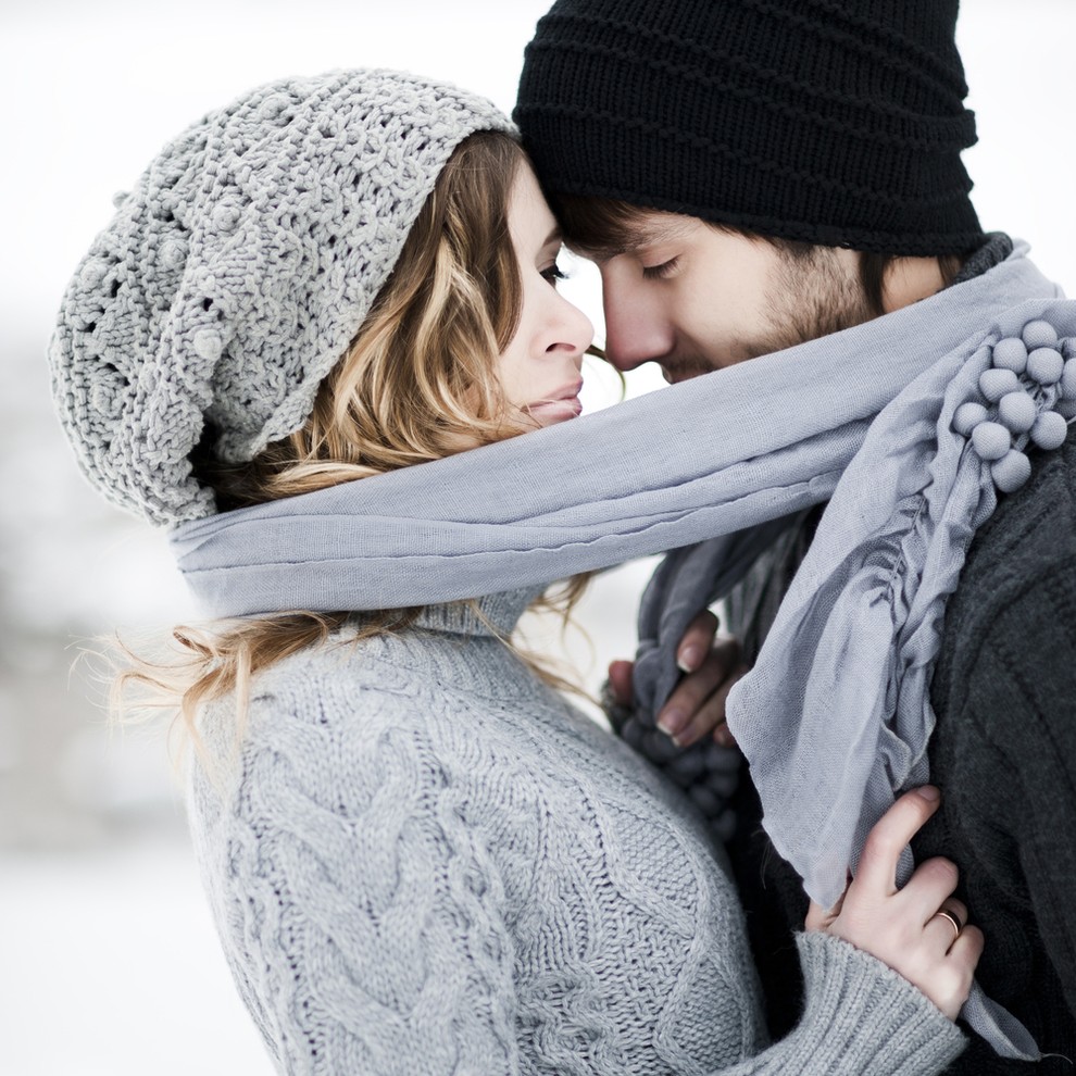 DECEMBER Potrebujete nekoga, ki je vedno pripravljen na zabavo. Ste energični in vedri, zato vam ustreza partner, ki vašo osebnost …