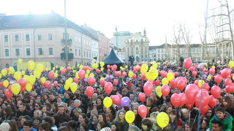 Foto s Kongresnega trga: Sprejem za veliko četverico!