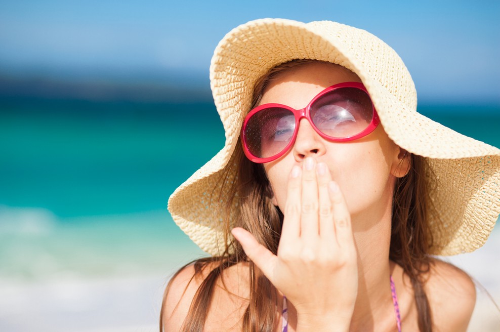 Sončenje zdravju škodi, še bolj pa koristi!? (foto: shutterstock)