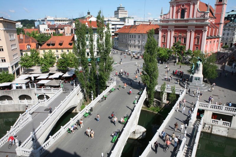 Zavod Premiki z brezplačnim vodenjem po Ljubljani (foto: profimedia)
