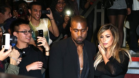 Kanye in Kim v Parizu brez hčerke