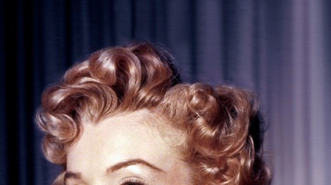 Marilyn Monroe si je do slave pomagala z dvema plastičnima operacijama 