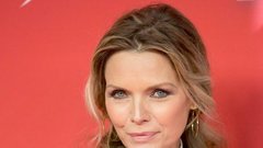 Elegantna klasika Michelle Pfeiffer