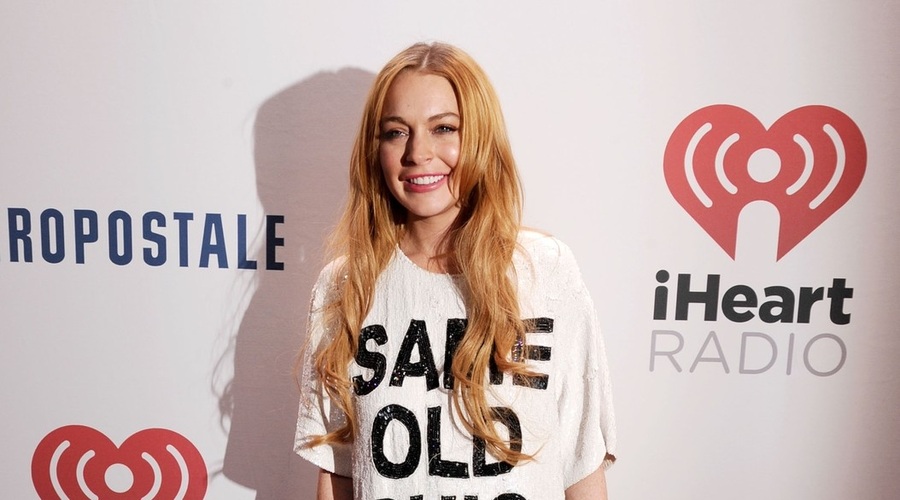 Lindsey Lohan v drzni črno-beli (foto: profimedia)