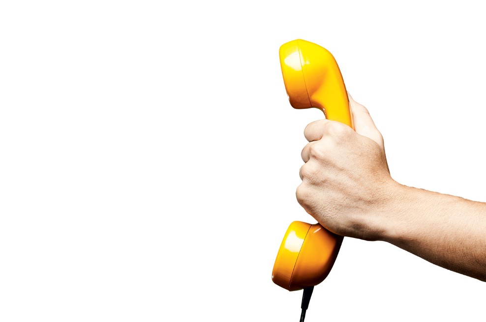 Prosil te je za telefonsko, zdaj se je pa vdrl v zemljo? (foto: shutterstock)