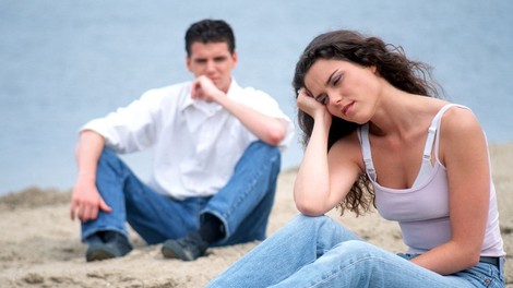 4 prikrite ljubezenske ovire (in kako jih odpraviti)