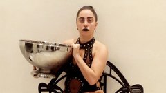 Ekstravagantna Lady Gaga.