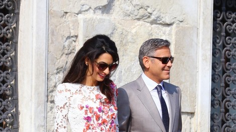 Z zvezdniške poroke Georgea in Amal v Benetkah