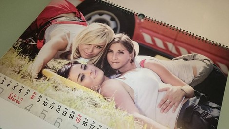 Nov, seksi in vroč humanitarni gasilski koledar 2015 že v prodaji!