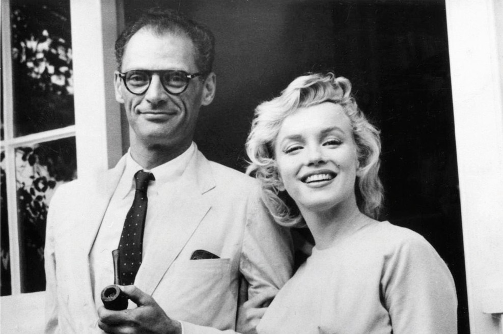 Tretji soprog, dramatik Arthur Miller, je Marilyn pošiljal zelo erotična pisma.  (foto: Profimedia)