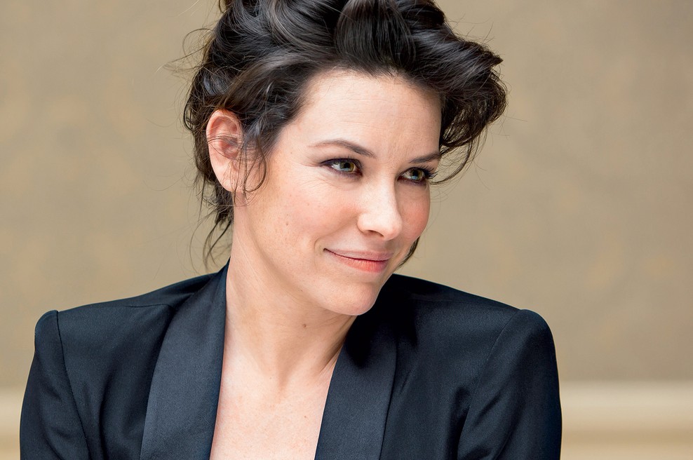 Evangeline Lilly: Na snemanjih rada krade! (foto: Profimedia, Splash News)