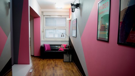 Poglej, kje so živeli tekmovalci šova Bar