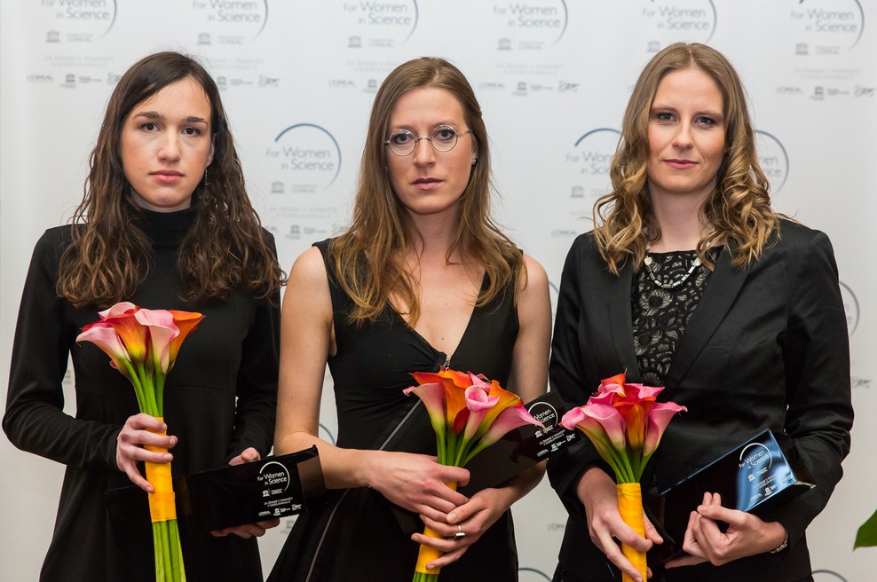 To so prejemnice štipendij programa Za ženske v znanosti 2015 (foto: Jani Ugrin)