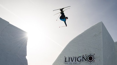 Suzuki Nine Knights 2015: Bi hodila z vitezom?