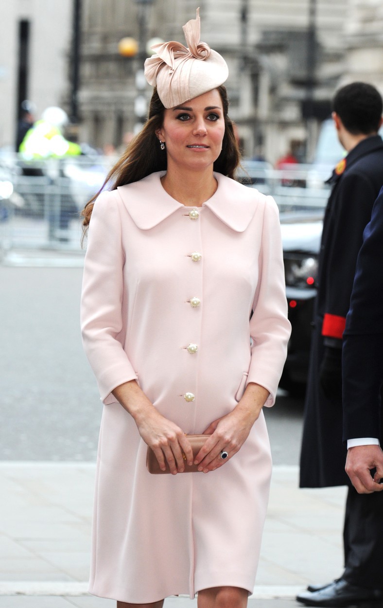 30 najlepših videzov Kate Middleton