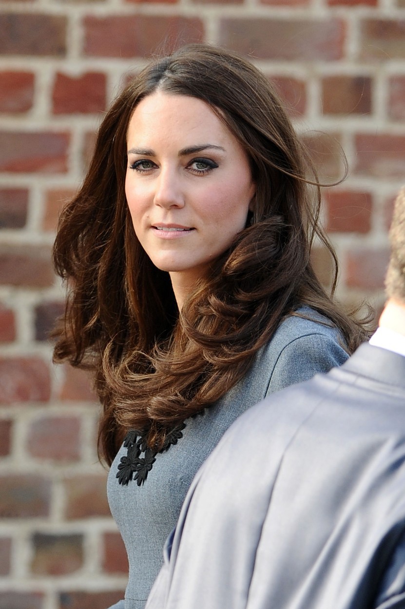 30 najlepših videzov Kate Middleton