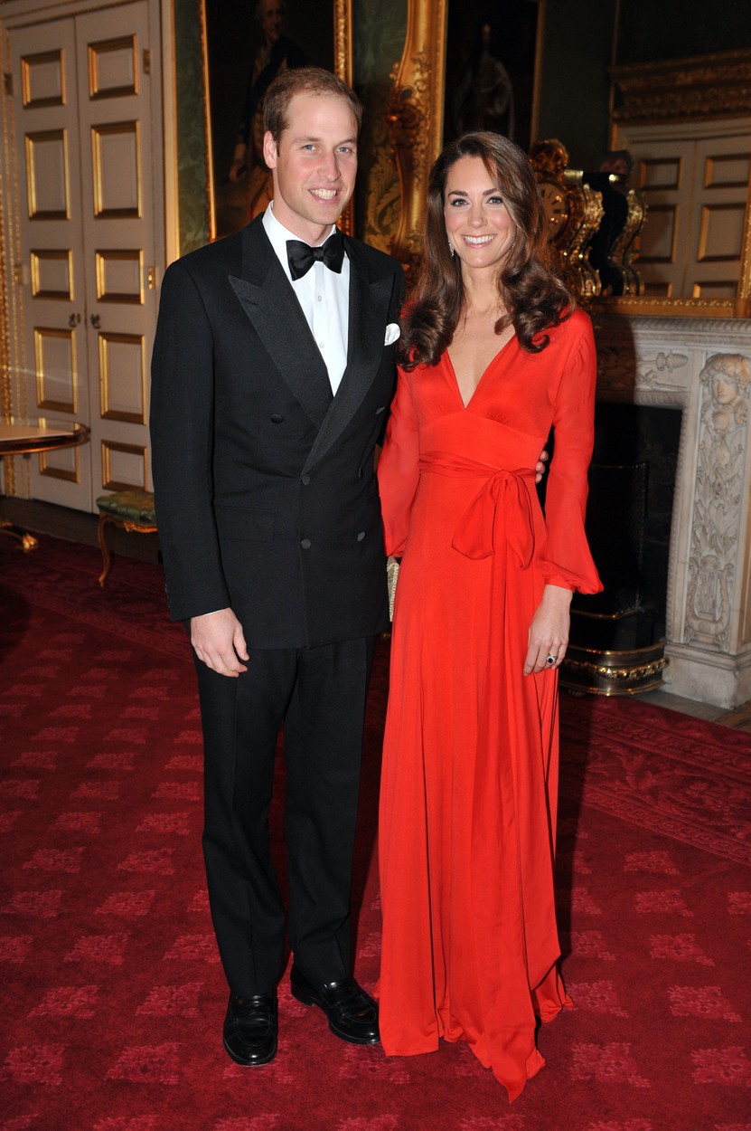 30 najlepših videzov Kate Middleton
