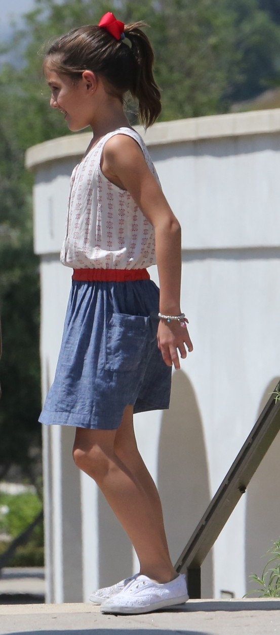 Suri Cruise, stara 9 let.