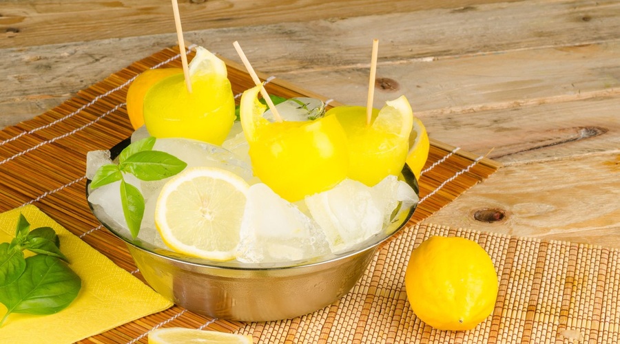 Limonina zmrzlina te bo osvežila v vročinskem valu.  (foto: Profimedia)