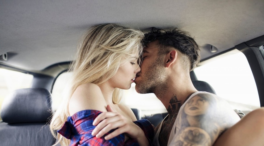 Vroča 'akcija' V AVTU? To so zgodbe ljudi, zaradi katerih si je boš zaželela takoj zdaj! (foto: Profimedia)