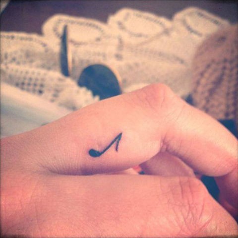 20 majhnih tatujev, ki bodo všeč še tvoji mami