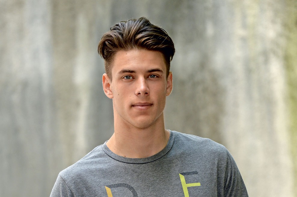 Pozor, Cosmo mister Matjaž ti lahko potrka na vrata (foto: Primož Predalič)