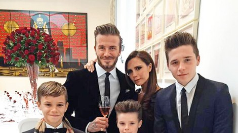Je David Beckham prestrog očka?