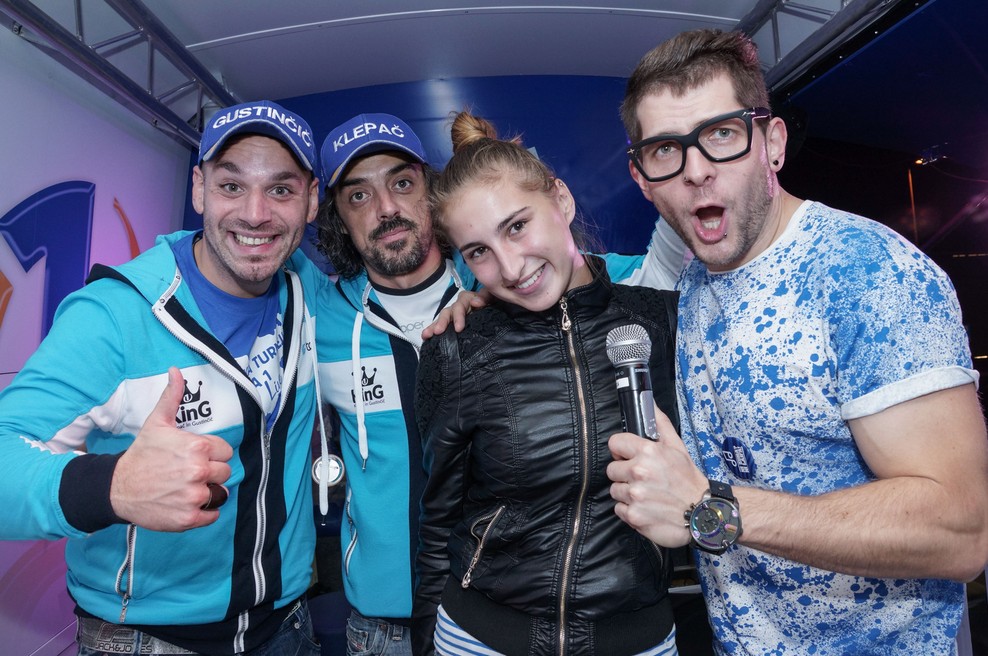 Karaoke izziv v Novem mestu (foto: Damjan Končar)