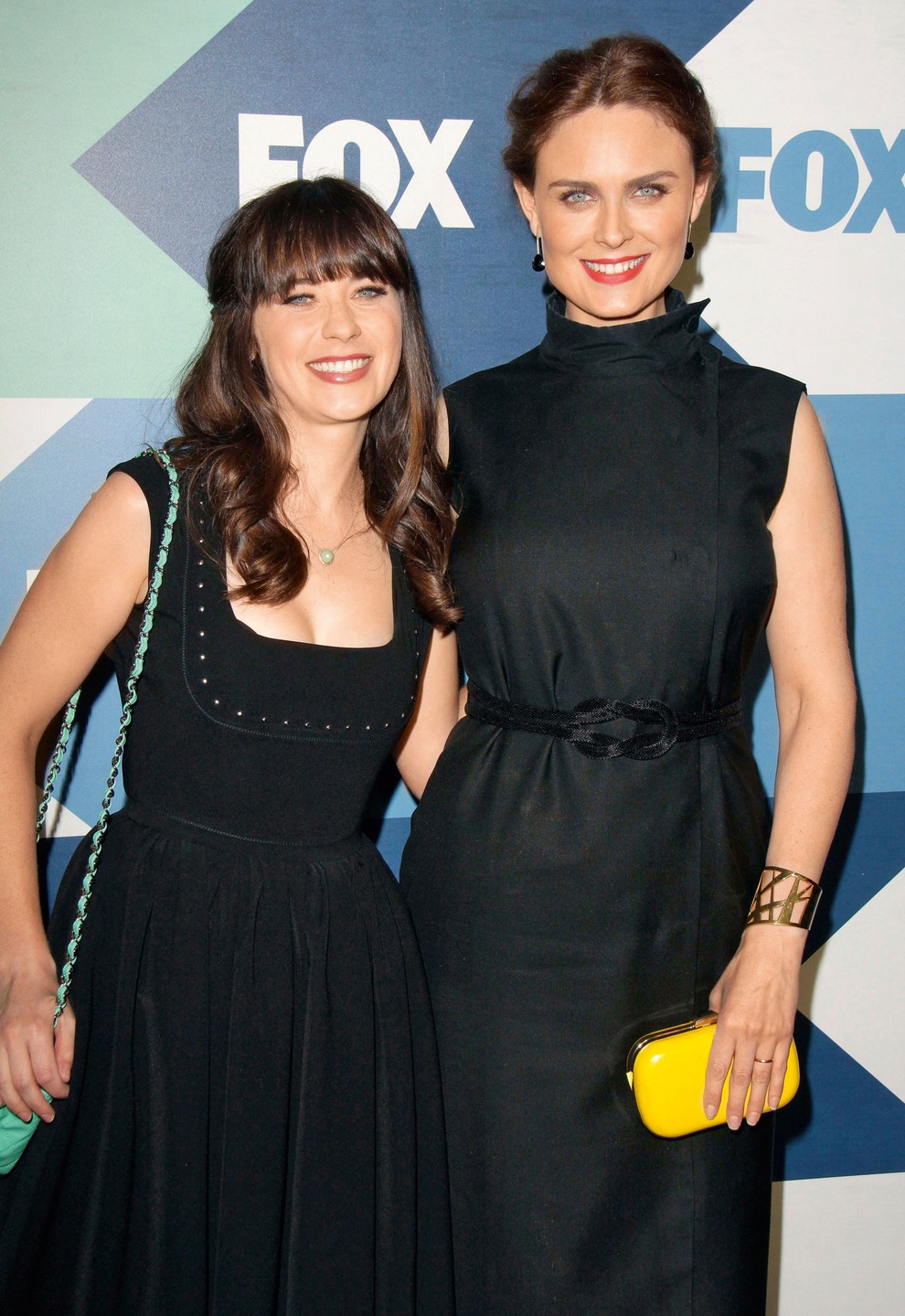 4 Njena štiri leta starejša sestra Emily Deschanel je zvezdnica serije Kosti, v kateri je enkrat zaigrala tudi Zooey.