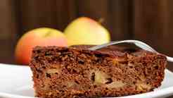 Sobotni recept: Čokoladna jabolčna pita