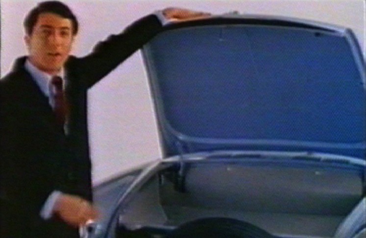 Dustin Hoffman je leta 1966 posnel televizijski oglas za Volkswagen.