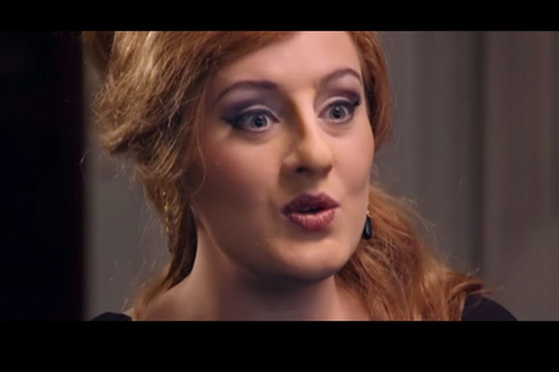 VIDEO: Adele zaigrala v fantastični skriti kameri (foto: YouTube print screen)