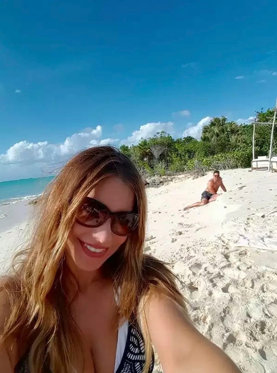 FOTO: Sofia Vergara in Joe Manganiello imata rajske medene tedne