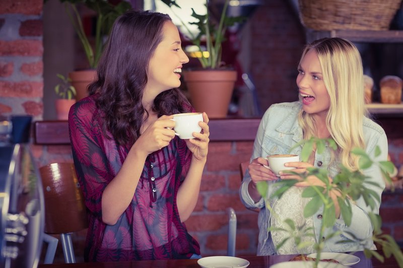 21 stvari, ki ti pomagajo, da odnos s sodelavko spremeniš v prijateljstvo (foto: Profimedia)