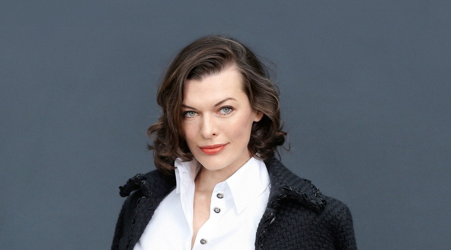 Milla Jovovich nima lepih spominov na otroštvo (foto: Profimedia)