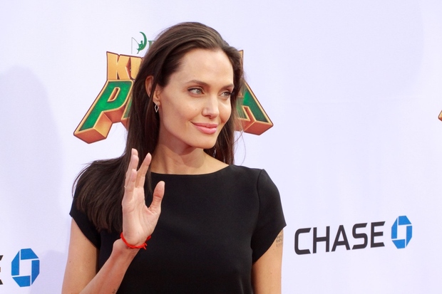 Hollywoodska superzvezdnica Angelina Jolie je tudi tokrat posodila svoj glas v animiranem film Kung Fu Panda 3, sodelovali pa so …