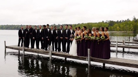 VIDEO: Nesreča na poroki se konča s slavljenci v jezeru!