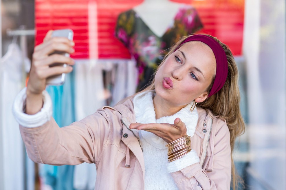 8 vrst selfijev, ob katerih zavijam z očmi (izpoved našega novinarja) (foto: Profimedia)