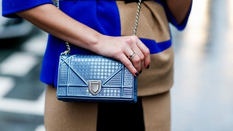 10 najlepših in trendi torbic z ulic Londona (FOTO)