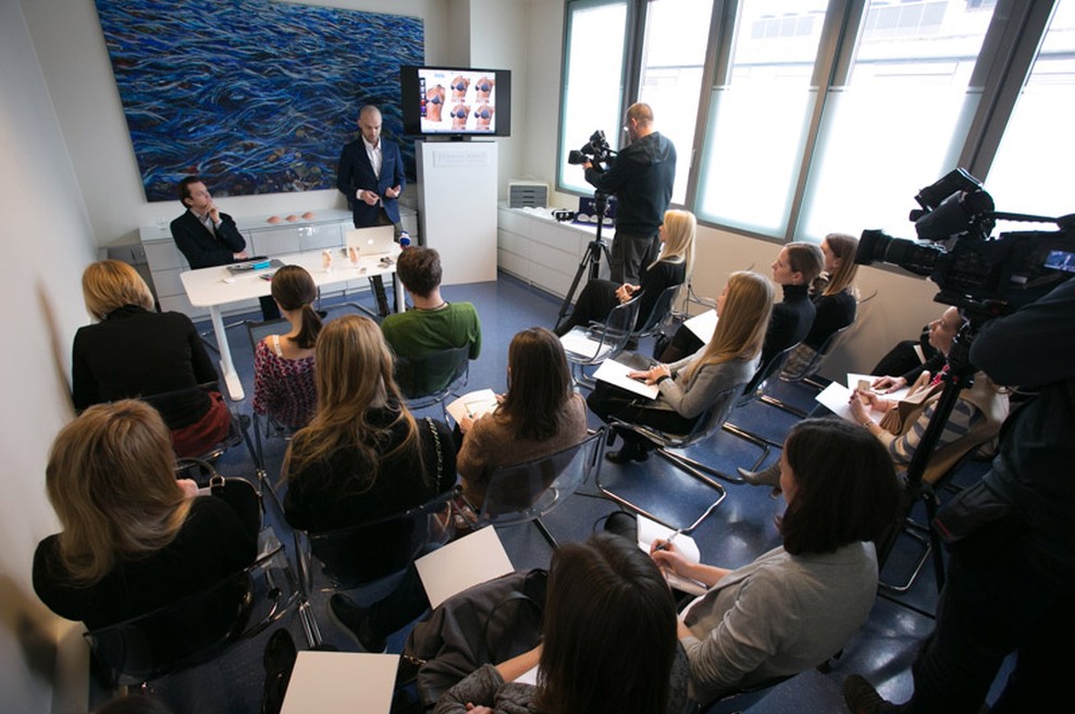Slovenska lepotna kirurga predstavila revolucionarno novost! (foto: Matangi)