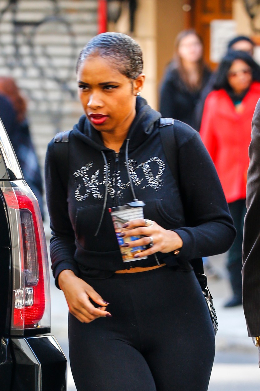 Jennifer Hudson so z novo drzno pričesko opazili na ulicah New Yorka.
