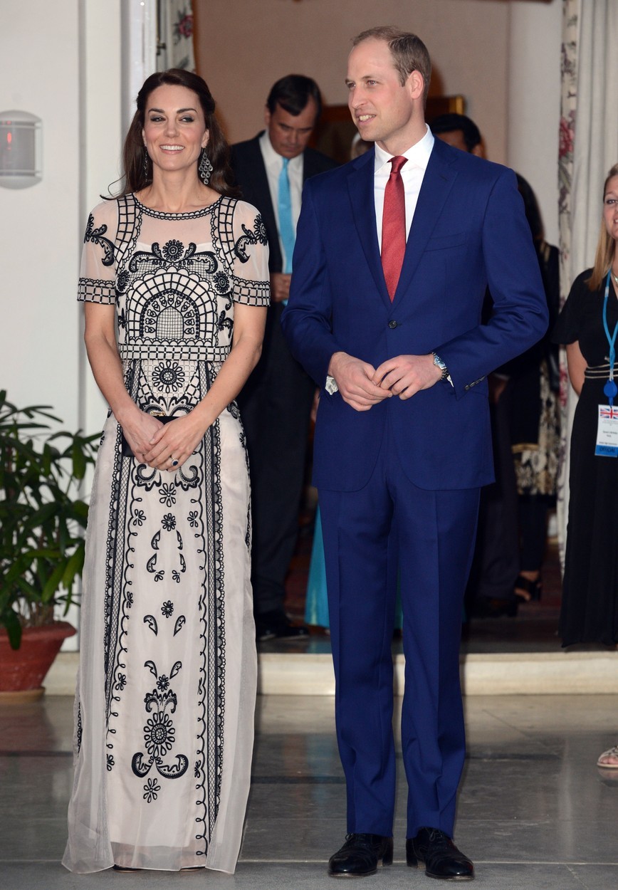 FOTO: Poglej, kako je Kate Middleton obleka ponagajala v stilu Marilyn Monroe