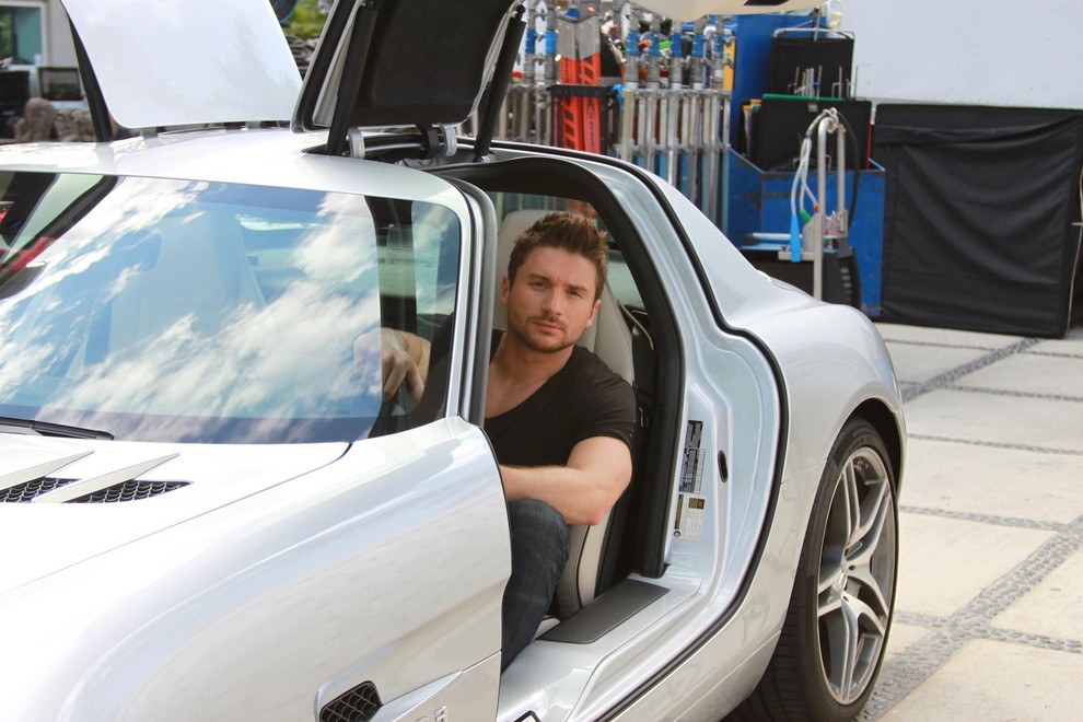 je letos Rus Sergey Lazarev , ki nas bo skušal prepričati ...