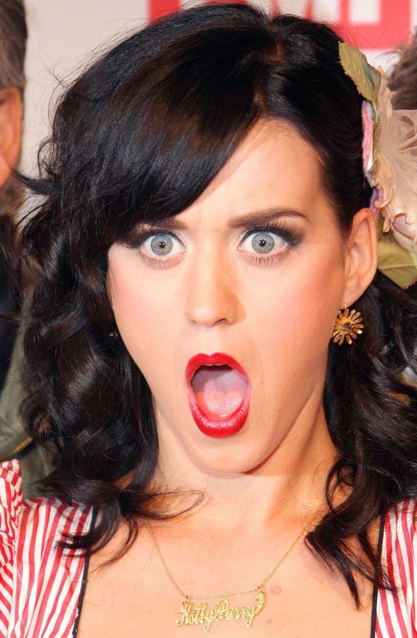 Stavimo, da je bil to izraz na obrazu Katy Perry, ko je videla naslednje fotografije ...